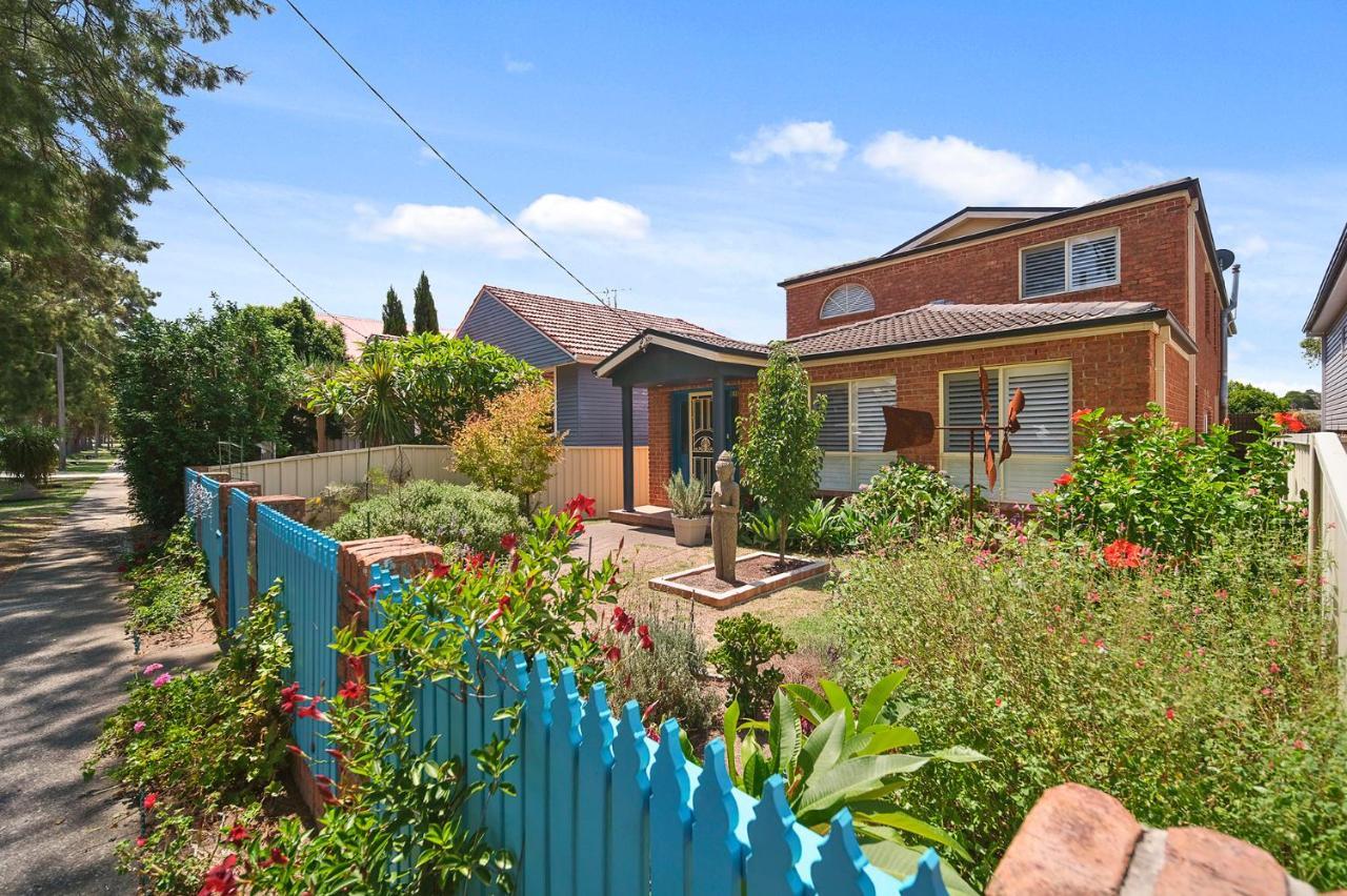Marche Home Stay, Immaculate Presentation, Private & Relaxing Lambton Extérieur photo